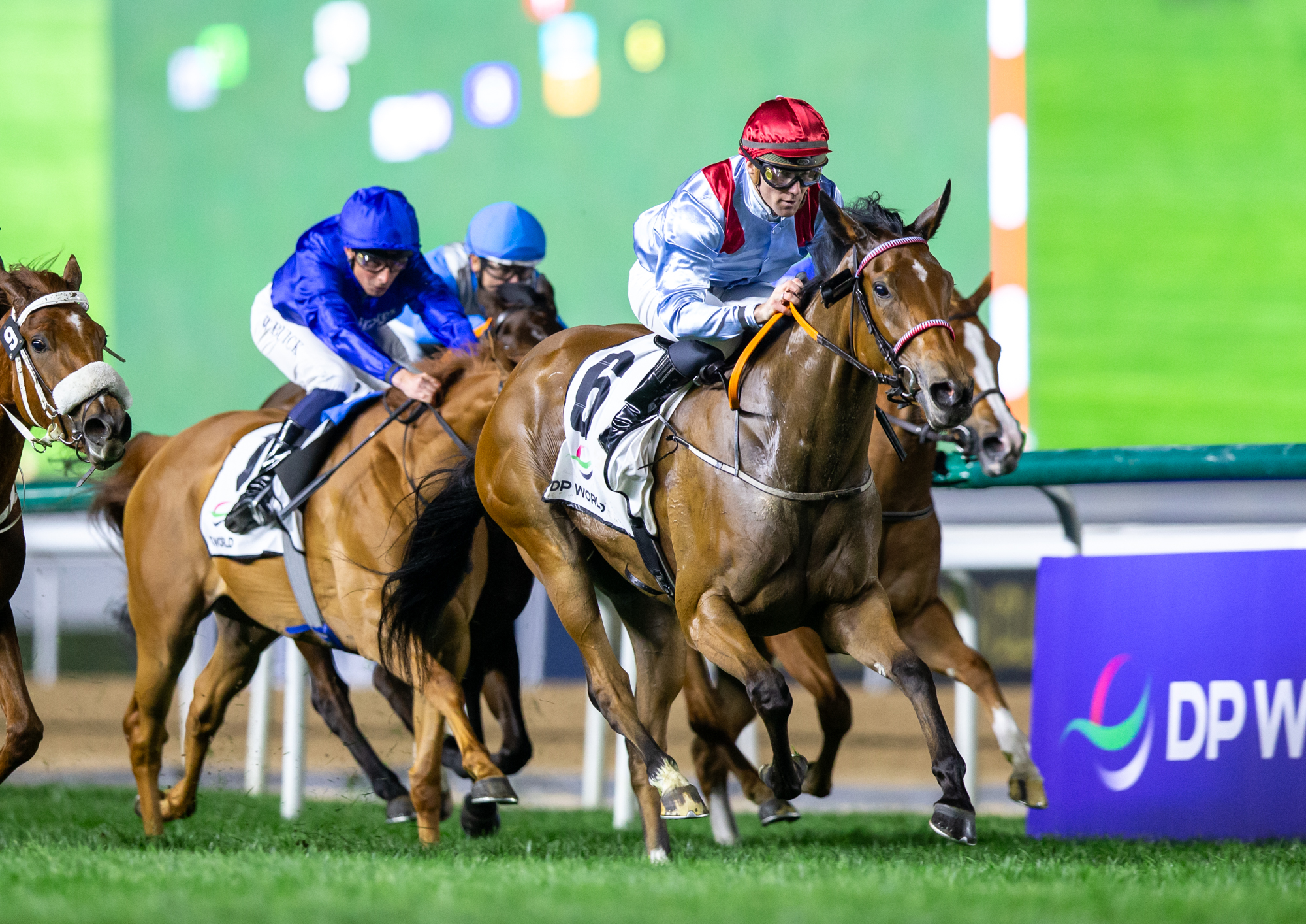 Taifuu og Oliver Wilson sejre i Mawj Stakes på Meydan - forprøven til Jumeirah 1000 Guineas. Foto/Copyright: Erika Rasmussen for GalopSport.