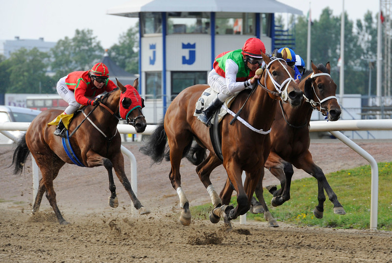 Galdessa vinder Summer Fillies på Jägersro. Foto: Stefan Olsson / Svensk Galopp.