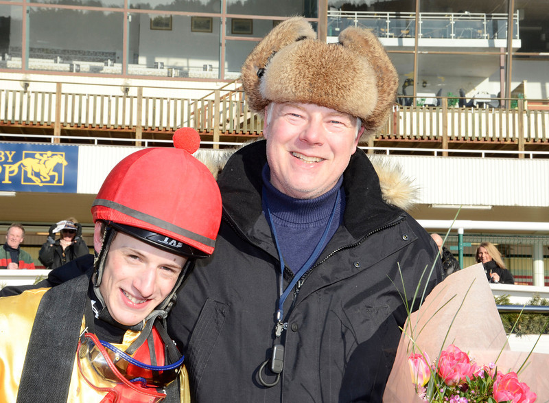 Max W. Friberg og Peter Jardby tog en trippel sammen på Täby. Foto: Svensk Galopp/Stefan Olsson.